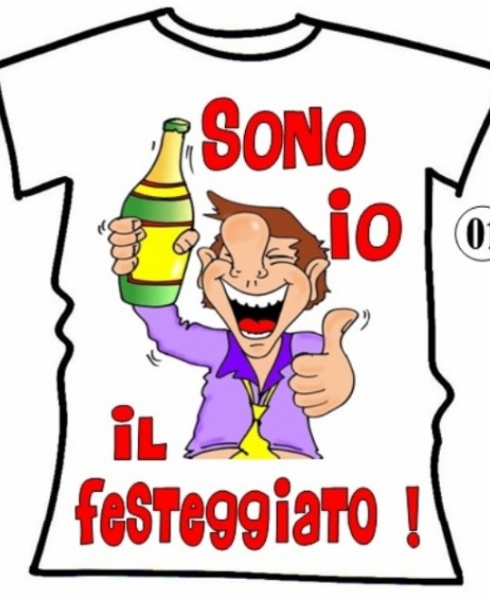 T-SHIRT FESTEGGIATO