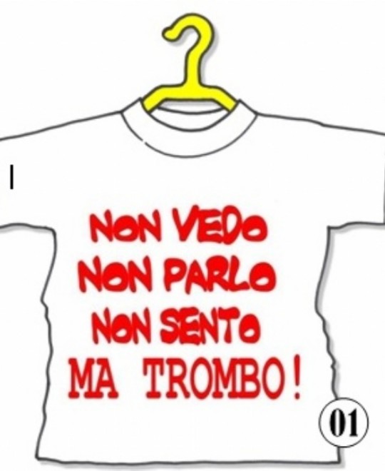 MINI T-SHIRT SEXY CON VENTOSA