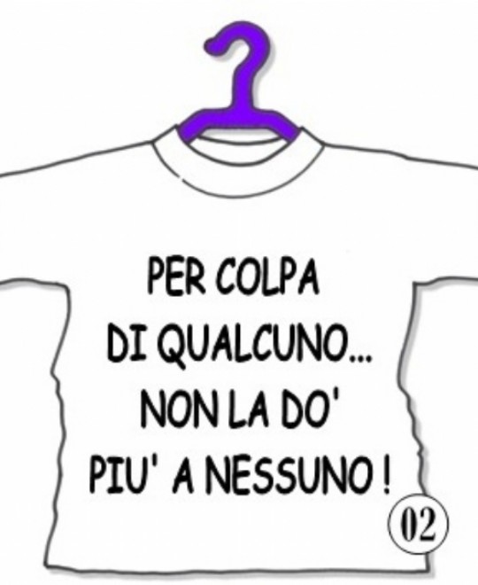 MINI T-SHIRT SEXY CON VENTOSA